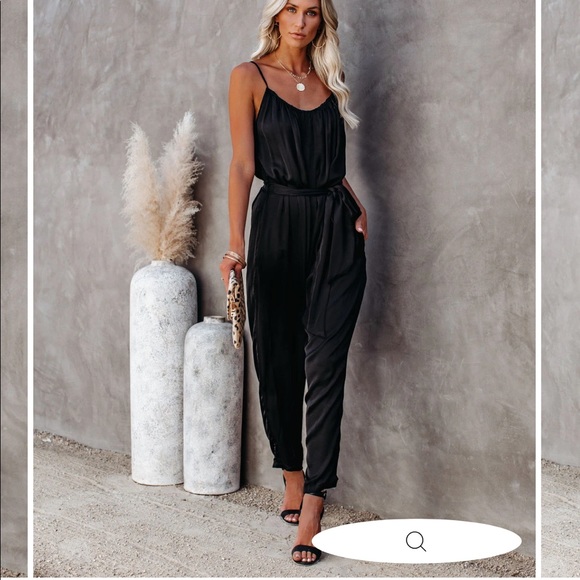 Vici clothing lot - Picture 7 of 7